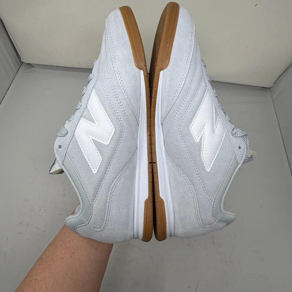 New Balance RC42 Grey White Suede Gum Sole‎ Sneakers Mens 9.5 Womens 11 NWOT